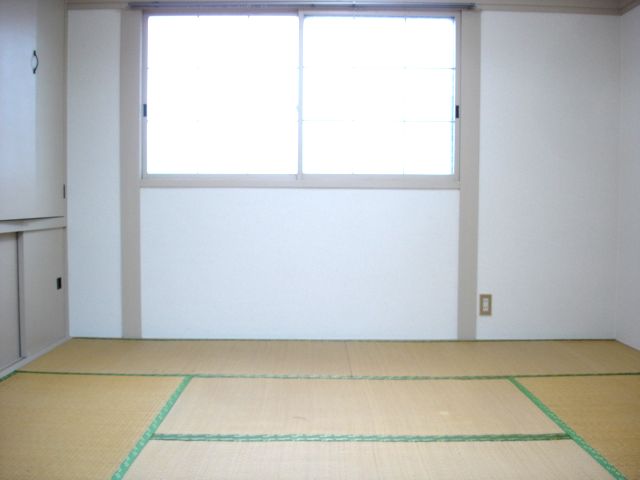 Other room space. The tatami deodorant, It has a bactericidal effect. You can relax. 