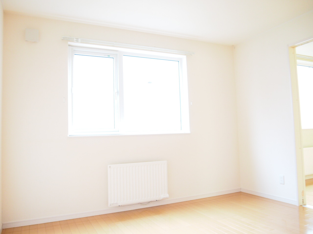Other room space. Living is west of Western-style next!