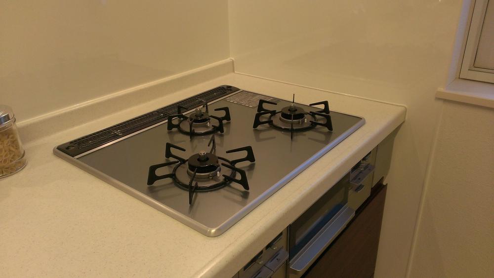 Other Equipment. Stove glass top