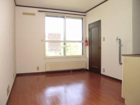 Kitchen. There is a wide!