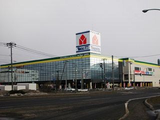 Home center. Yamada Denki Tecc Land Sapporo Hassamu store up (home improvement) 296m