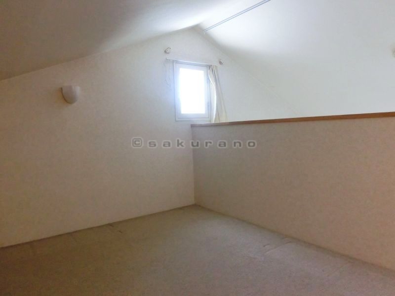 Other room space