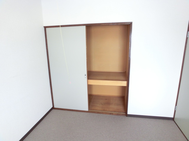 Other room space. Large storage! ! 