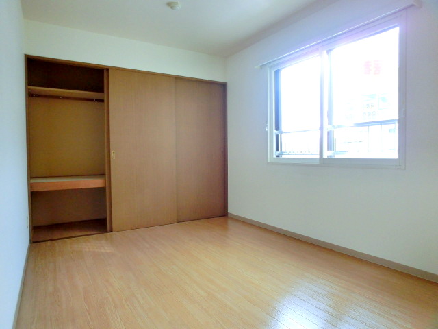 Other room space