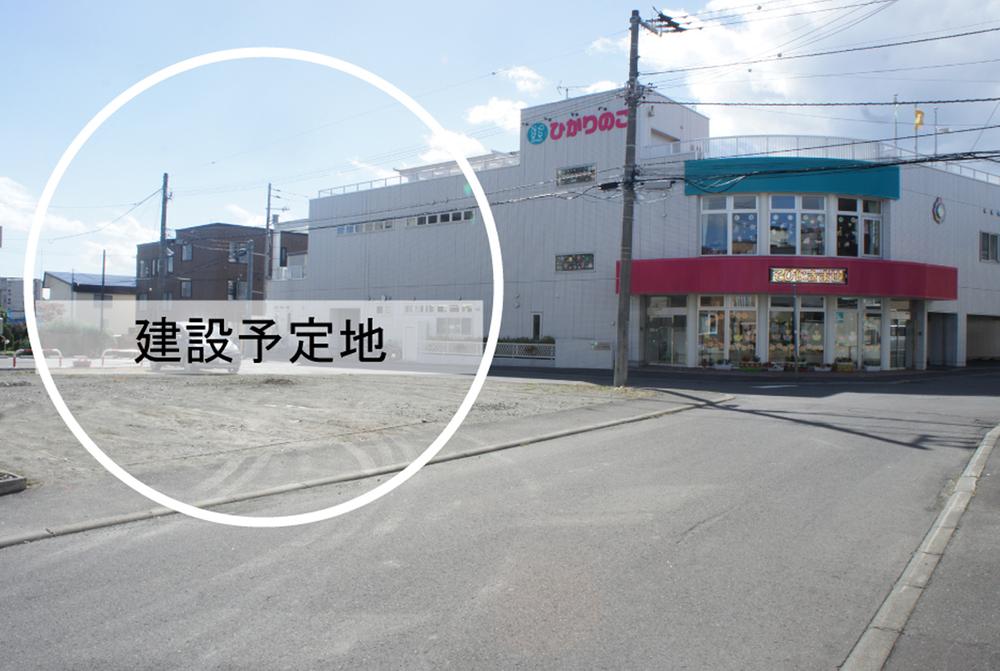 Local photos, including front road. Planned construction site (local shooting)