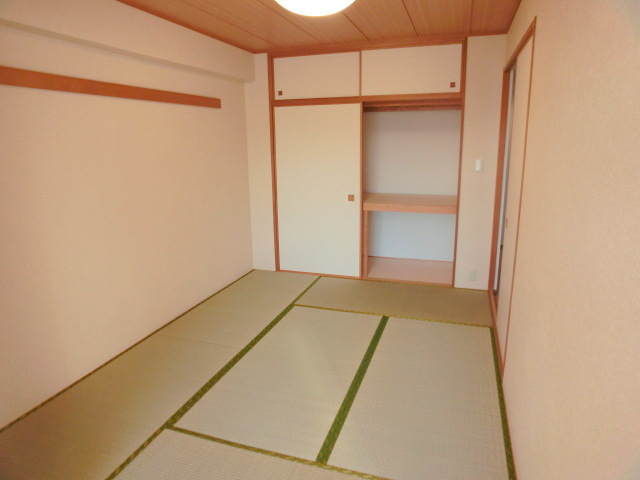 Other room space