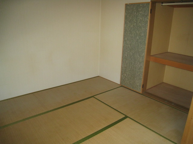 Other room space. Do not relax slowly in the Japanese-style room