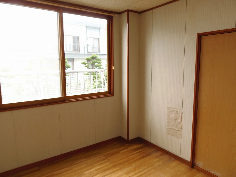 Other room space