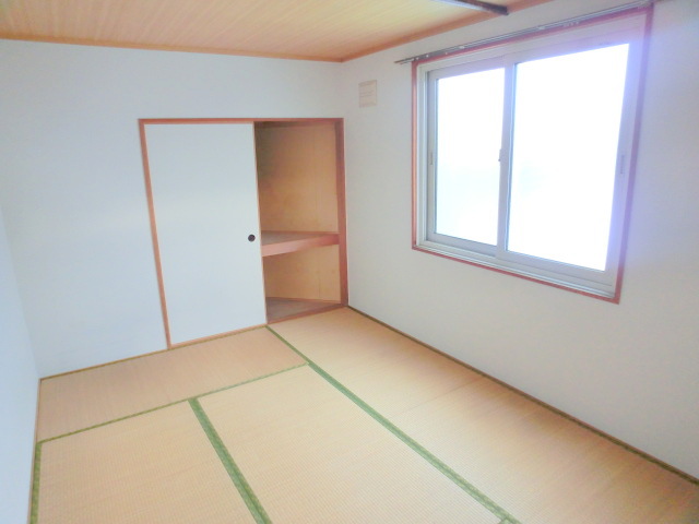 Other room space