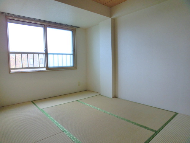 Other room space