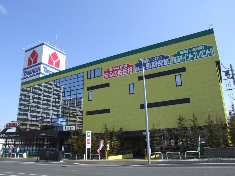 Home center. Yamada Denki Tecc Land 2126m to Sapporo Tsukisamu shop