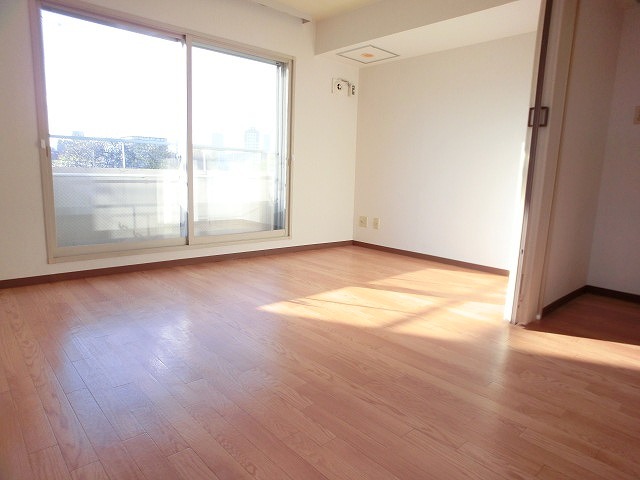 Living and room. Lo! This day ☆ 