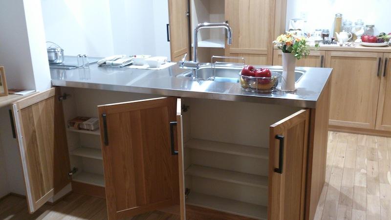 Kitchen. It is also one side accommodated in the living room side