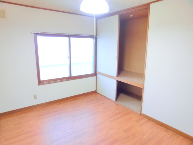 Other room space