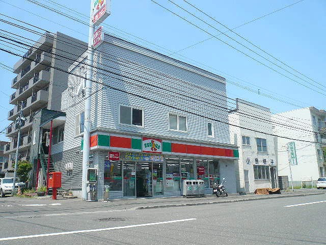 Convenience store. Thanks Hiragishiichijo store up (convenience store) 319m