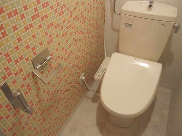 Toilet