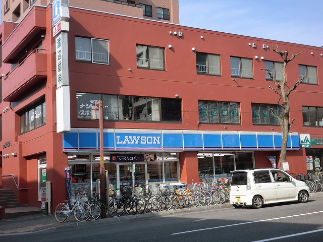 Convenience store. Lawson South Hiragishi Station store up to (convenience store) 204m
