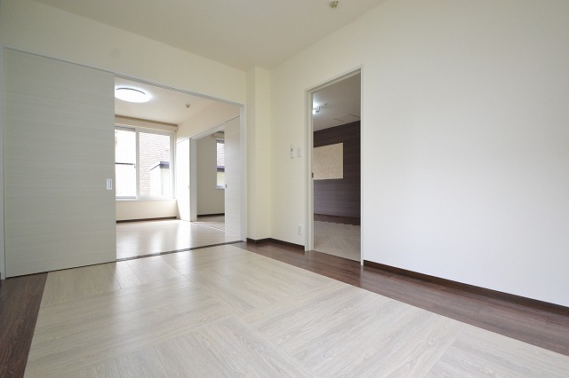 Other room space.  ■ It also will enjoy coordination