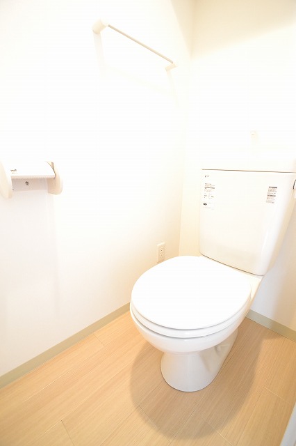 Toilet. It will complete image. 