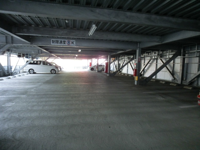 Parking lot