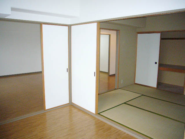 Other room space