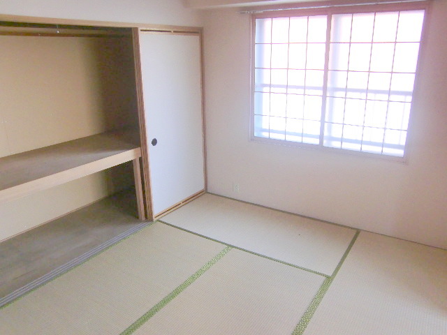 Other room space