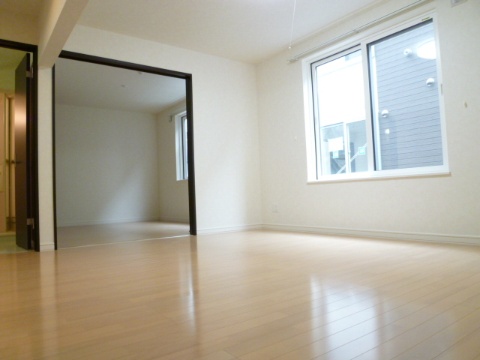 Living and room.  ※ Another room image