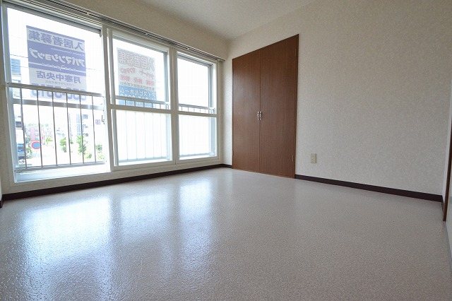 Other room space