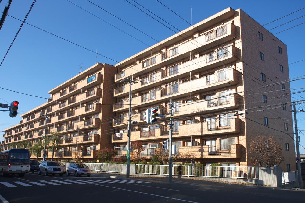 Local appearance photo