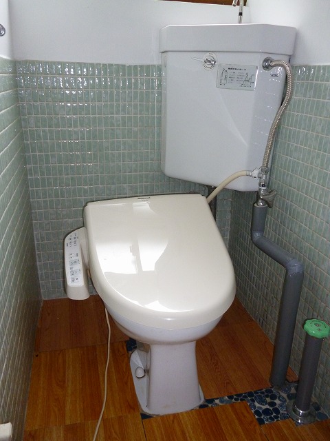 Toilet