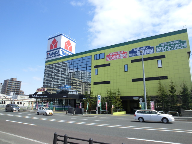 Home center. Yamada Denki Tecc Land Sapporo Tsukisamu store up (home improvement) 1140m