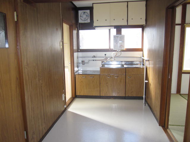 Kitchen. Spacious kitchen! Also with window. 