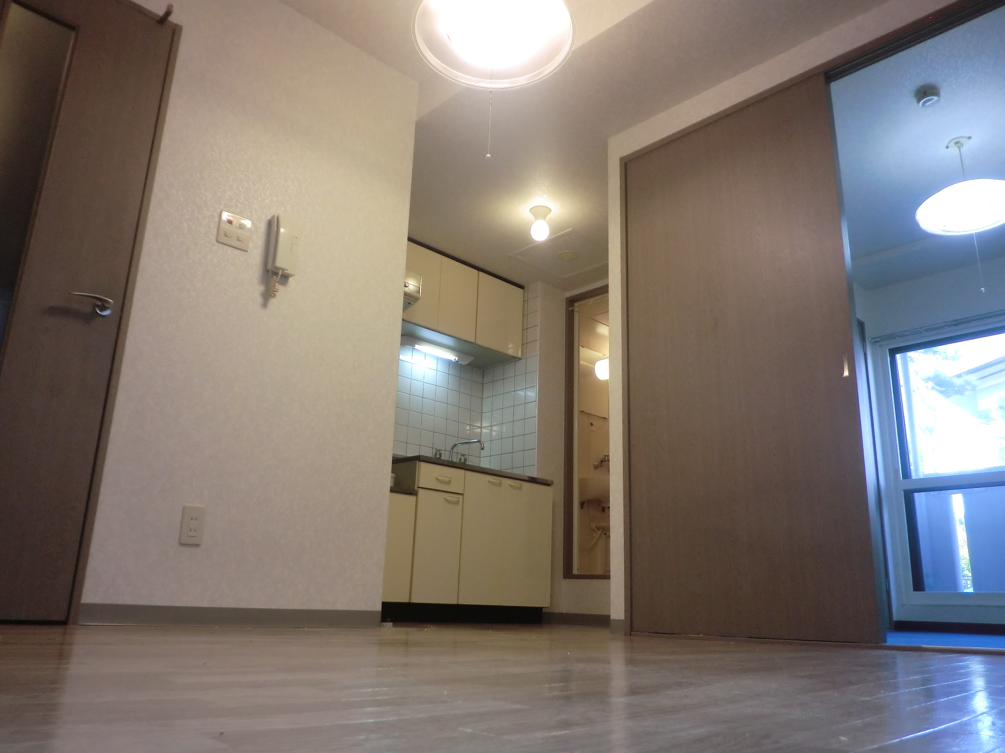 Living and room.  ◆ Please move OK in the initial cost 36,000 yen! ! 