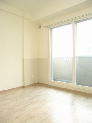 Other room space. Sunny floor plan in the corner room ☆ 