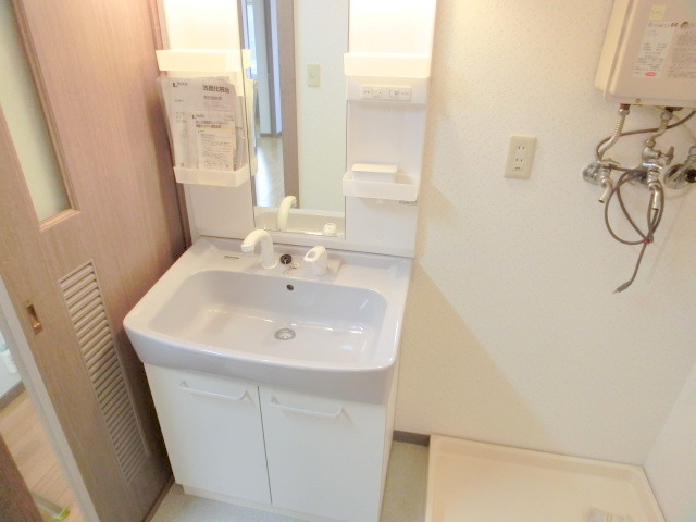 Washroom. Shampoo dresser equipped ☆ 