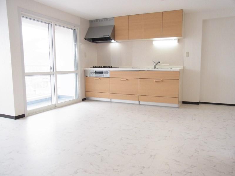 Kitchen. Local (12 May 2013) Shooting