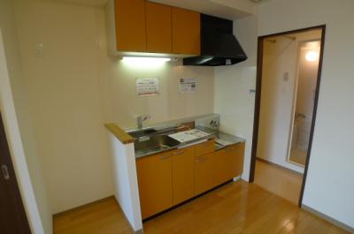 Kitchen. A space to put a refrigerator is the kitchen ☆ 