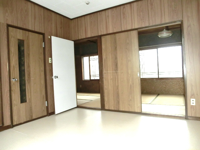 Living and room