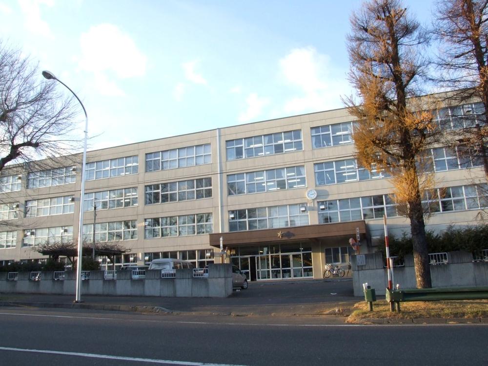 Junior high school. Tsukisamu 1600m until junior high school