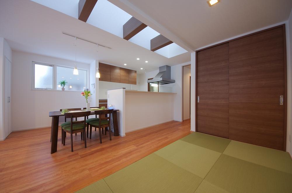 Living.  [Section (1)] Equipped with storage in the Japanese-style room adjacent to LDK