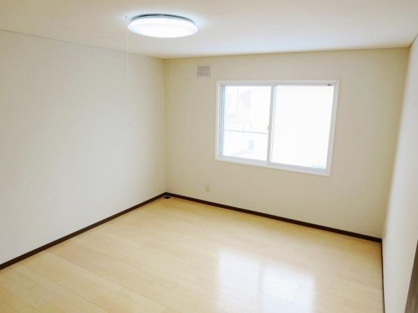 Non-living room. 2 Kaiyoshitsu 5 Pledge flooring Chokawa, Was Mashi wallpaper Hakawa
