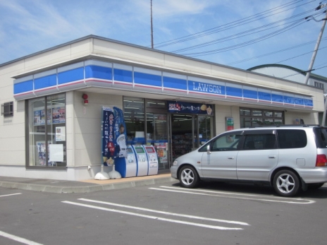 Convenience store. 100m until Lawson Tomakomai Funami the town store (convenience store)