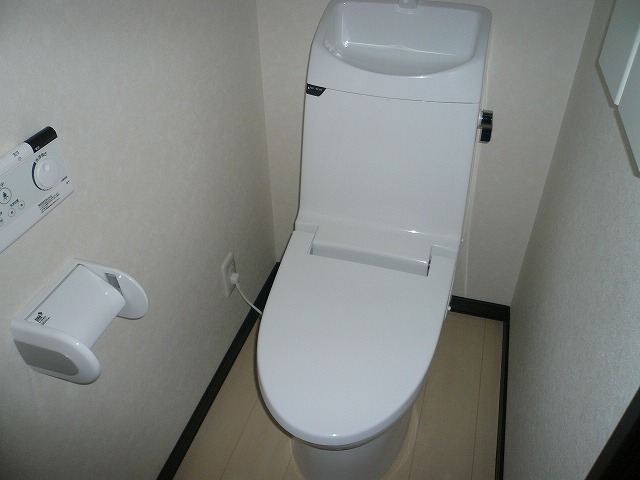 Toilet