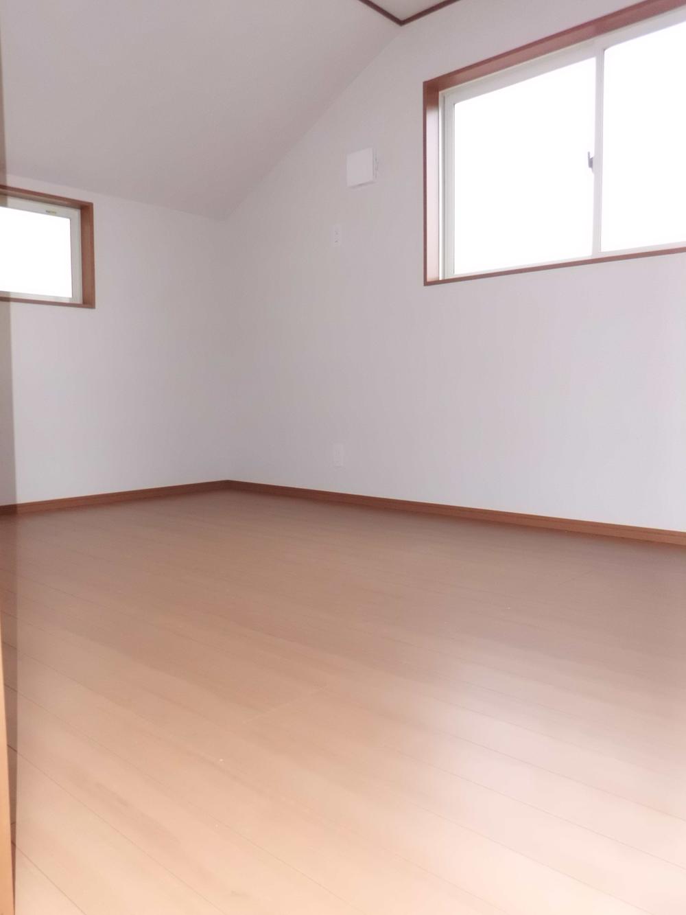 Non-living room. Indoor (11 May 2013) Shooting