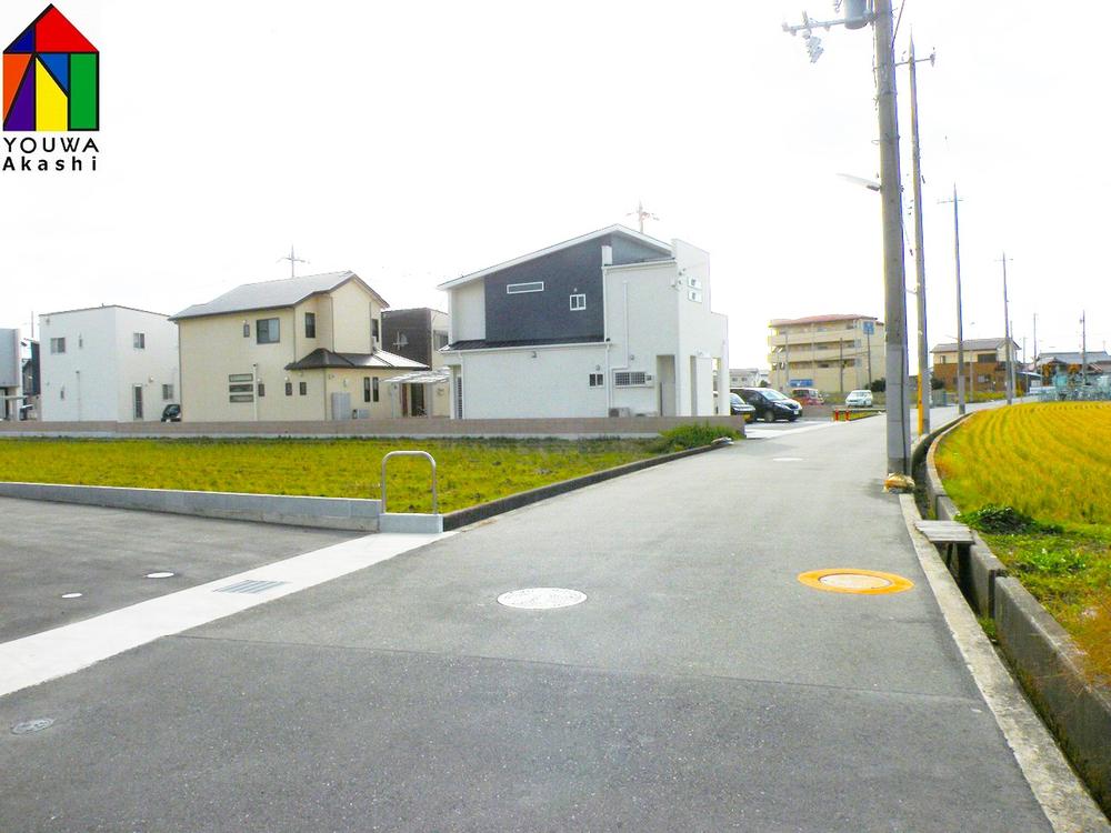 Sale already cityscape photo. Sale already the city average