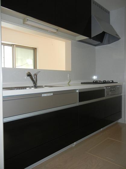 Same specifications photo (kitchen)