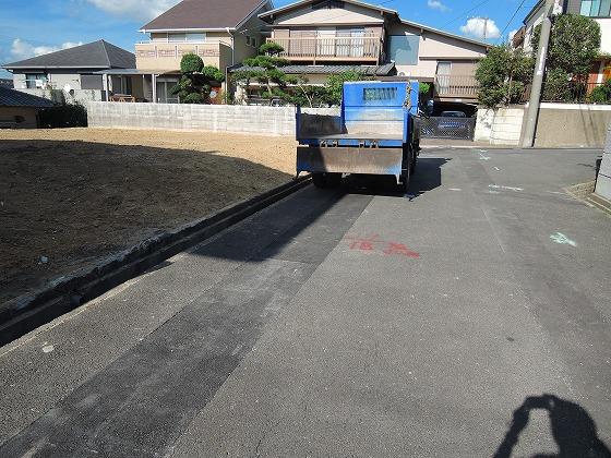 Local photos, including front road. Local (10 May 2013) Shooting