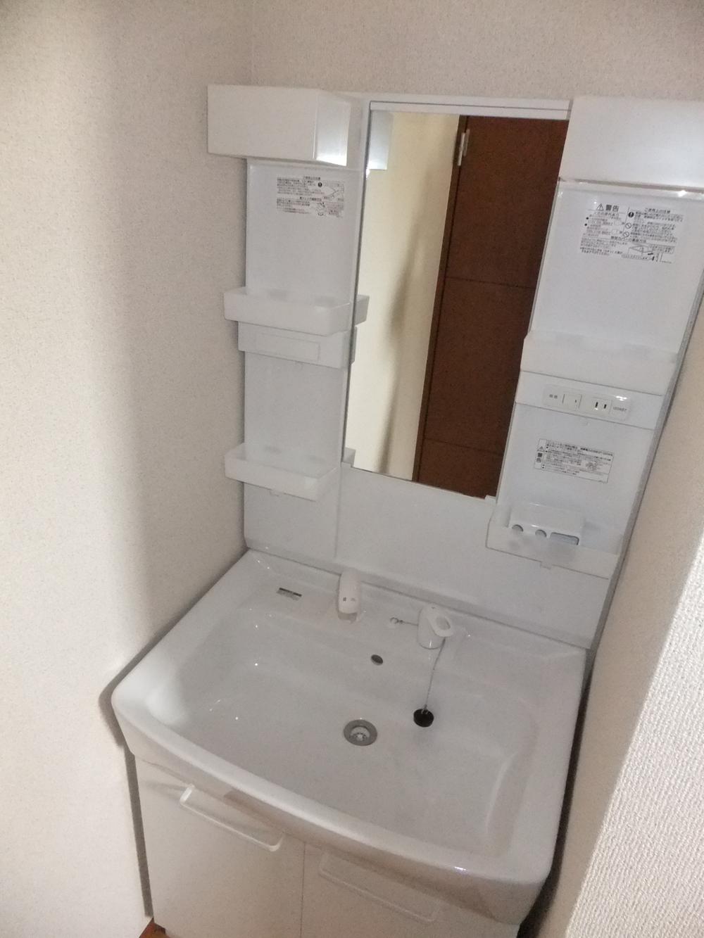 Same specifications photos (Other introspection)