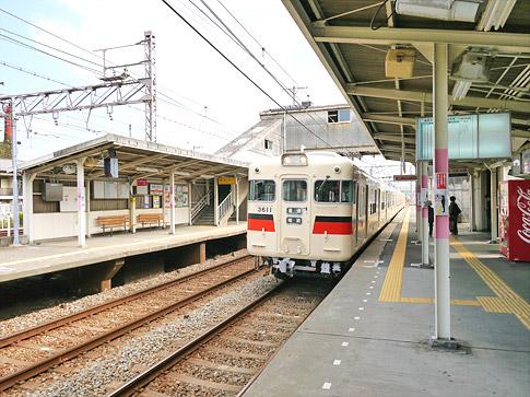 station. Sanyo Electric Railway Ozotani 100m to the Train Station