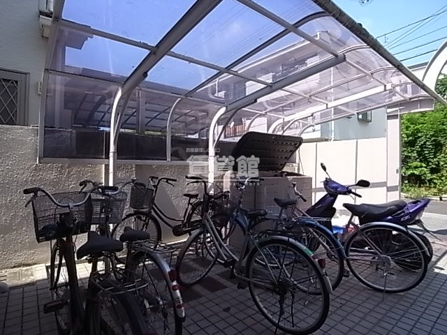 Other common areas. Place for storing bicycles